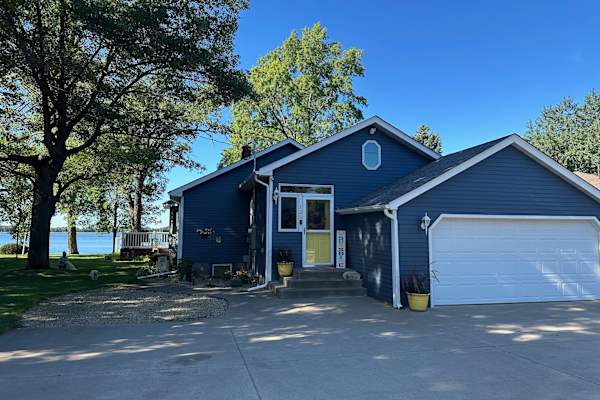 House sit in Monticello, MN, US