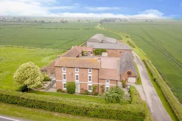 House sit in Darlton, United Kingdom