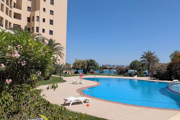 House sit in Manama, Bahrain