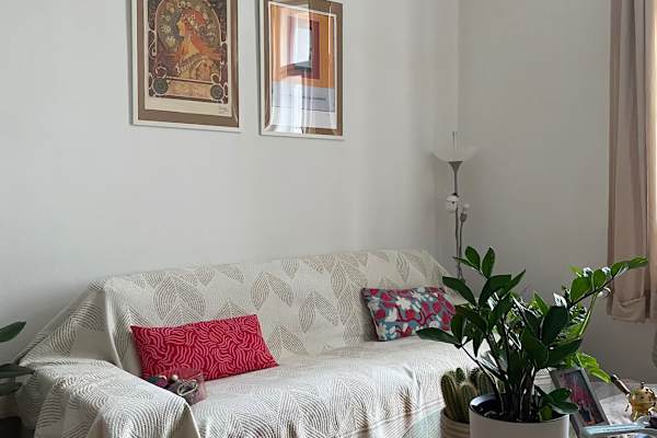 House sit in Prague, Czech Republic