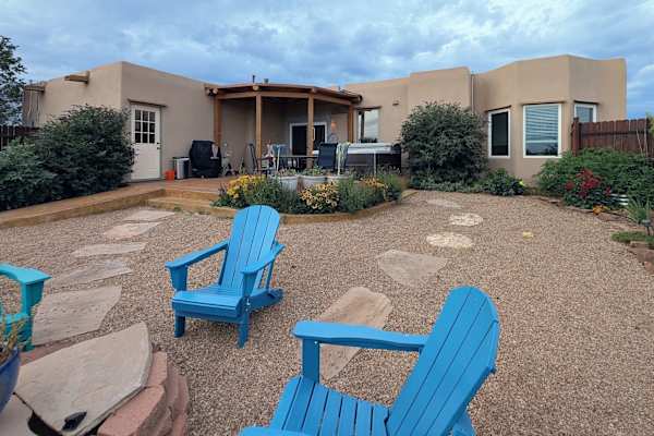 House sit in Eldorado at Santa Fe, NM, US
