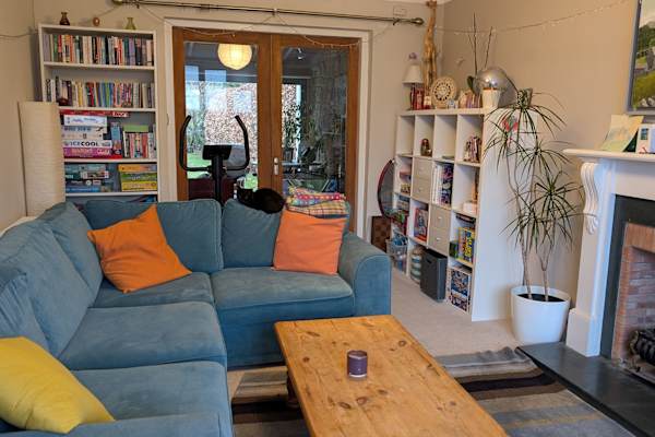 House sit in Bearsden, United Kingdom