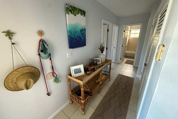 House sit in Freeport, Bahamas