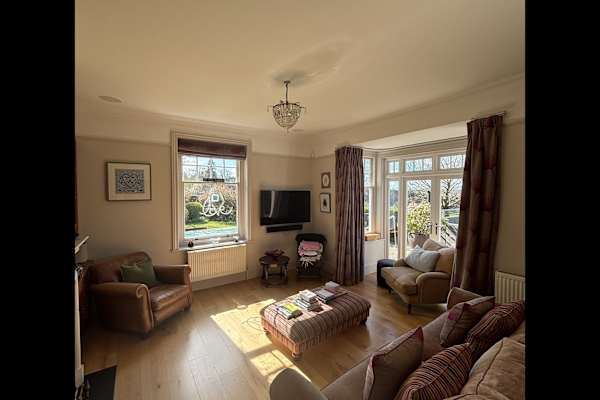 House sit in Wadhurst, United Kingdom