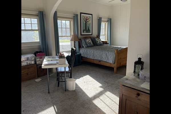 House sit in Colorado Springs, CO, US