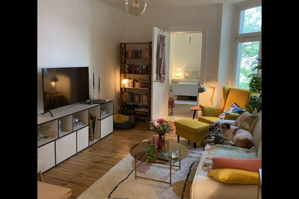 House sit in Berlin, Germany