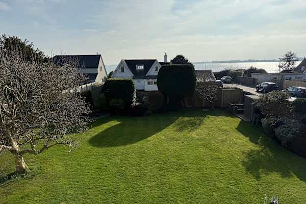 House sit in Emsworth, United Kingdom