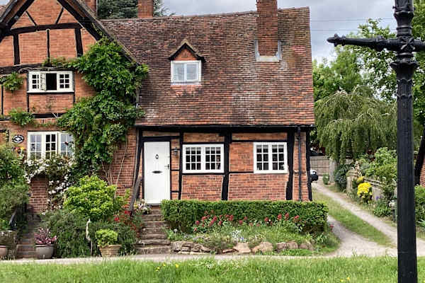 House sit in Coventry, United Kingdom