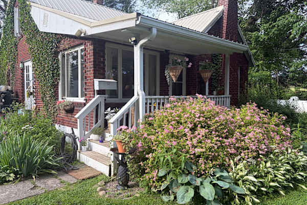 House sit in Ithaca, NY, US