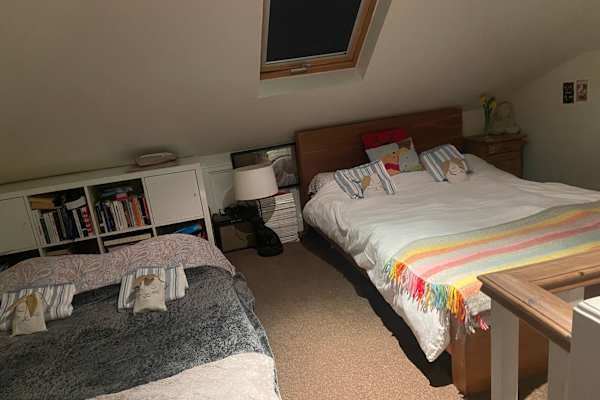 House sit in Cheltenham, United Kingdom