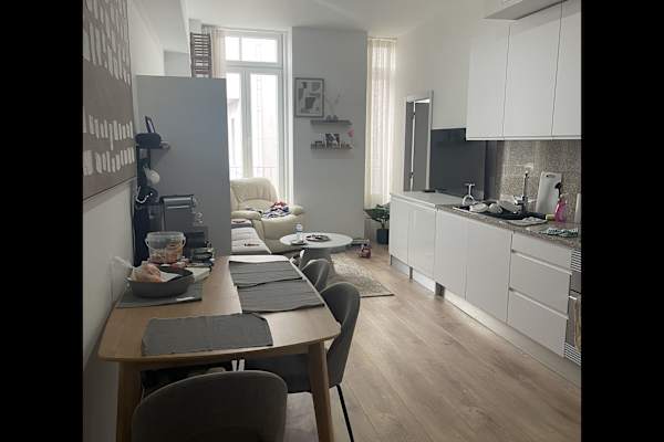 House sit in Porto, Portugal