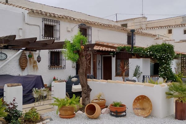 House sit in Velez Rubio, Spain