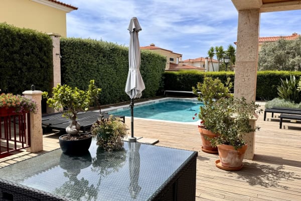 House sit in Óbidos, Portugal