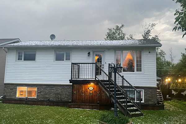 House sit in Prince Albert, SK, Canada