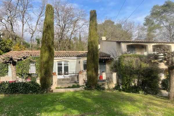 House sit in Valbonne, France
