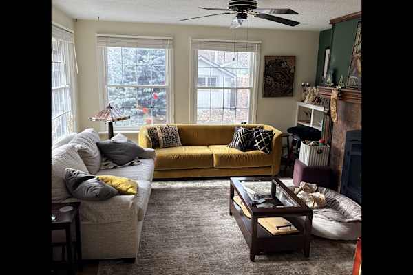 House sit in St. Catharines, ON, Canada