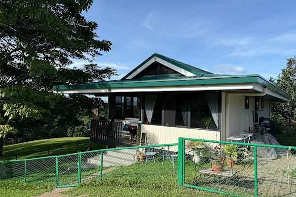 House sit in Tacares, Costa Rica