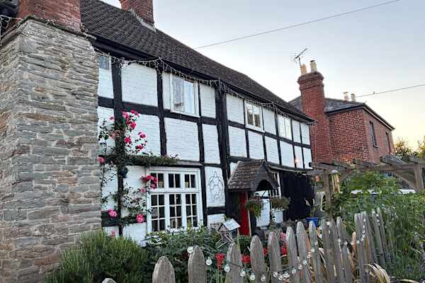 House sit in Hereford, United Kingdom