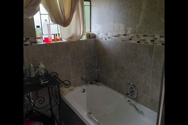 House sit in Centurion, South Africa