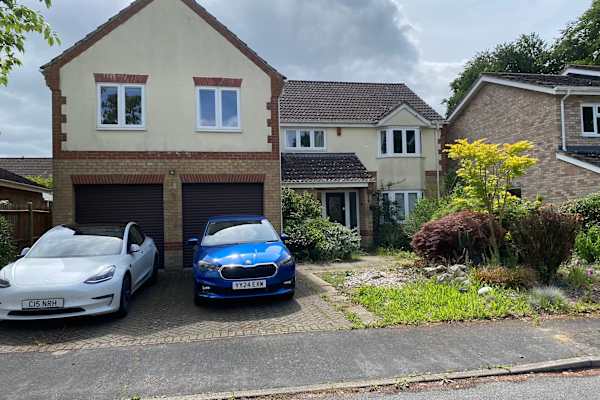 House sit in Norwich, United Kingdom