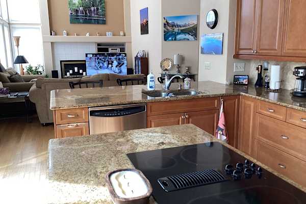 House sit in Centennial, CO, US