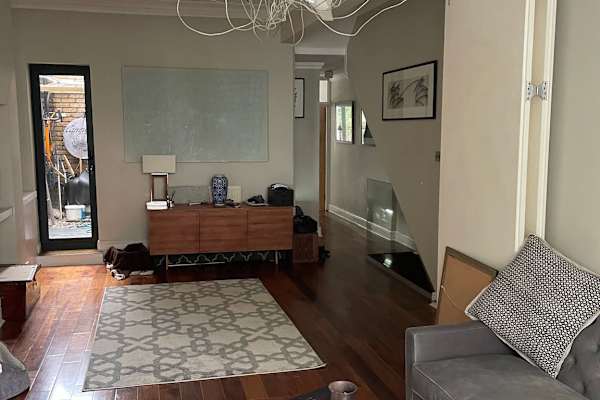 House sit in London, United Kingdom