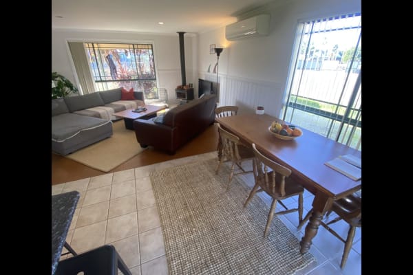 House sit in Cowes, VIC, Australia