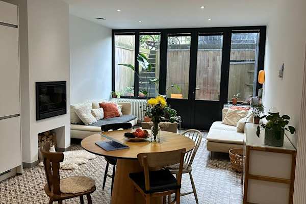 House sit in Brussels, Belgium