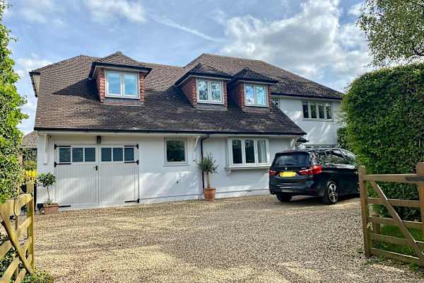 House sit in Berkhamsted, United Kingdom