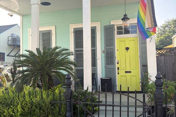 House sit in New Orleans, LA, US