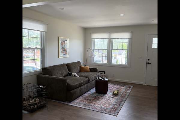 House sit in Nashville, TN, US