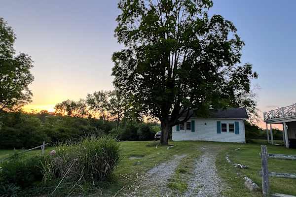 House sit in Millerton, NY, US