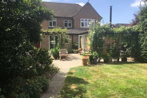House sit in Loughborough, United Kingdom