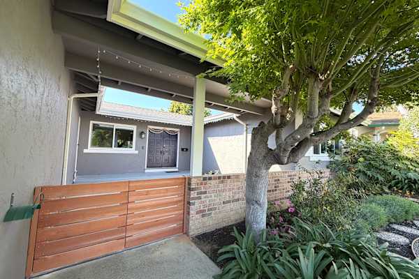 House sit in Sunnyvale, CA, US