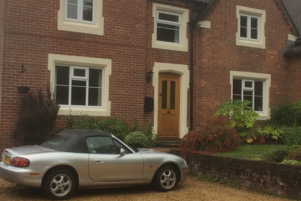 House sit in Verwood, United Kingdom