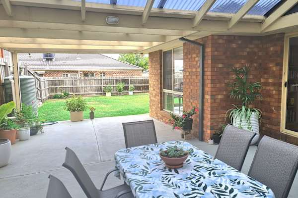 House sit in Melbourne, VIC, Australia