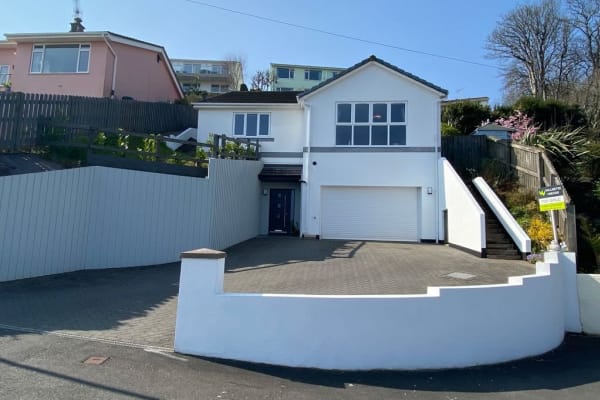 House sit in Torquay, United Kingdom