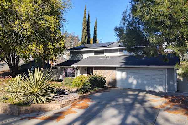 House sit in Riverside, CA, US