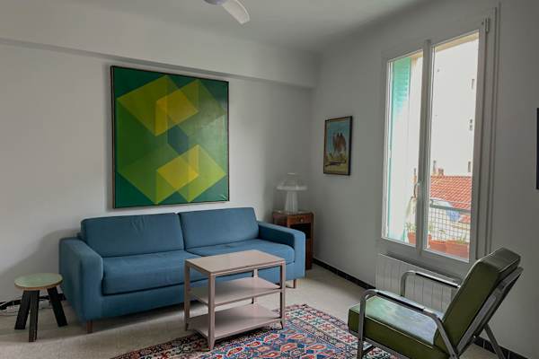 House sit in Marseille, France
