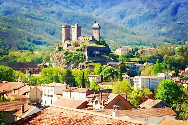 House sit in Foix, France