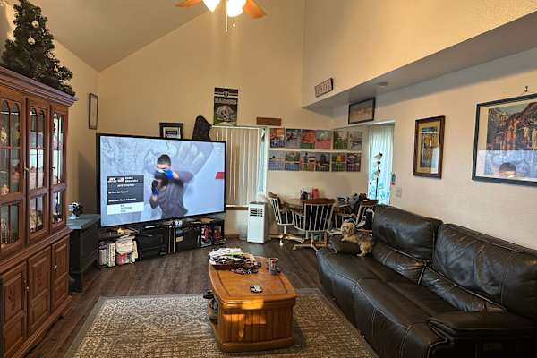 House sit in Tacoma, WA, US