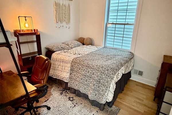 House sit in Jersey City, NJ, US