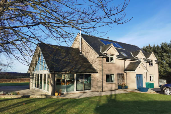 House sit in Newmacher, United Kingdom