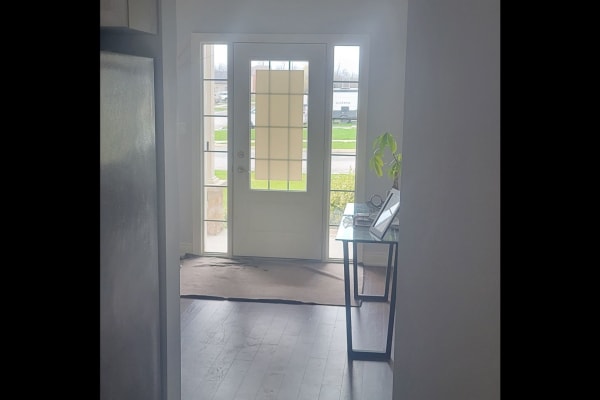 House sit in Fort Erie, ON, Canada