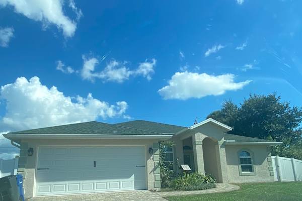 House sit in Sarasota, FL, US