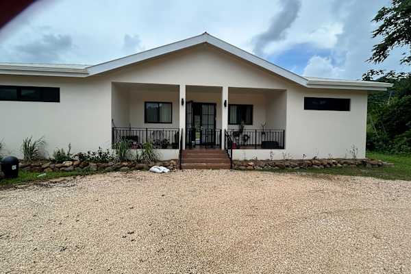 House sit in Belmopan, Belize