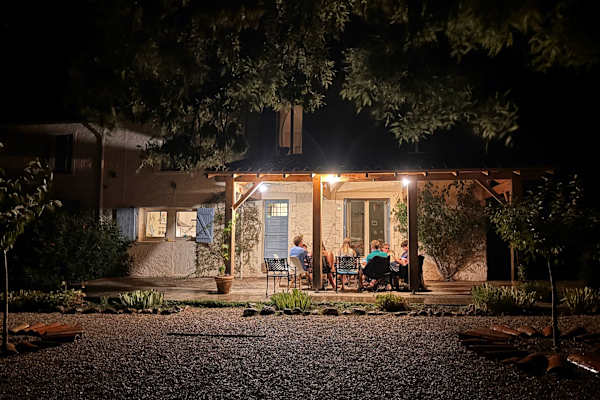 House sit in Puycelsi, France