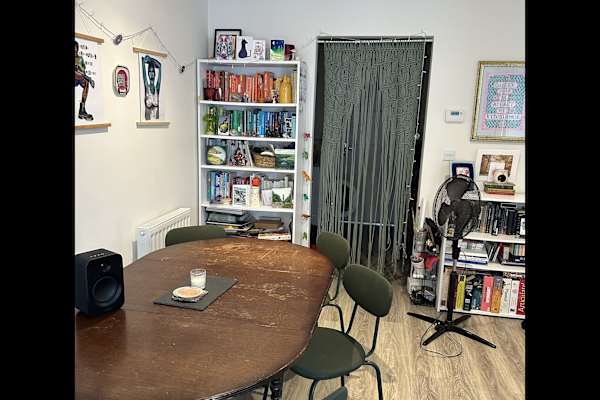 House sit in Canterbury, United Kingdom