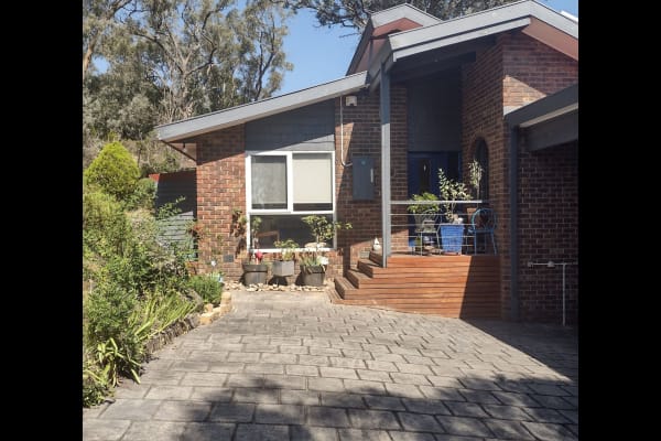 House sit in Melbourne, VIC, Australia