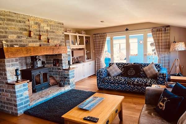 House sit in Somerton, United Kingdom